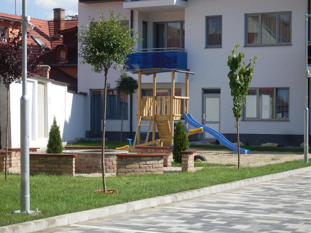 Cecilia Apartman Sarvar Room photo